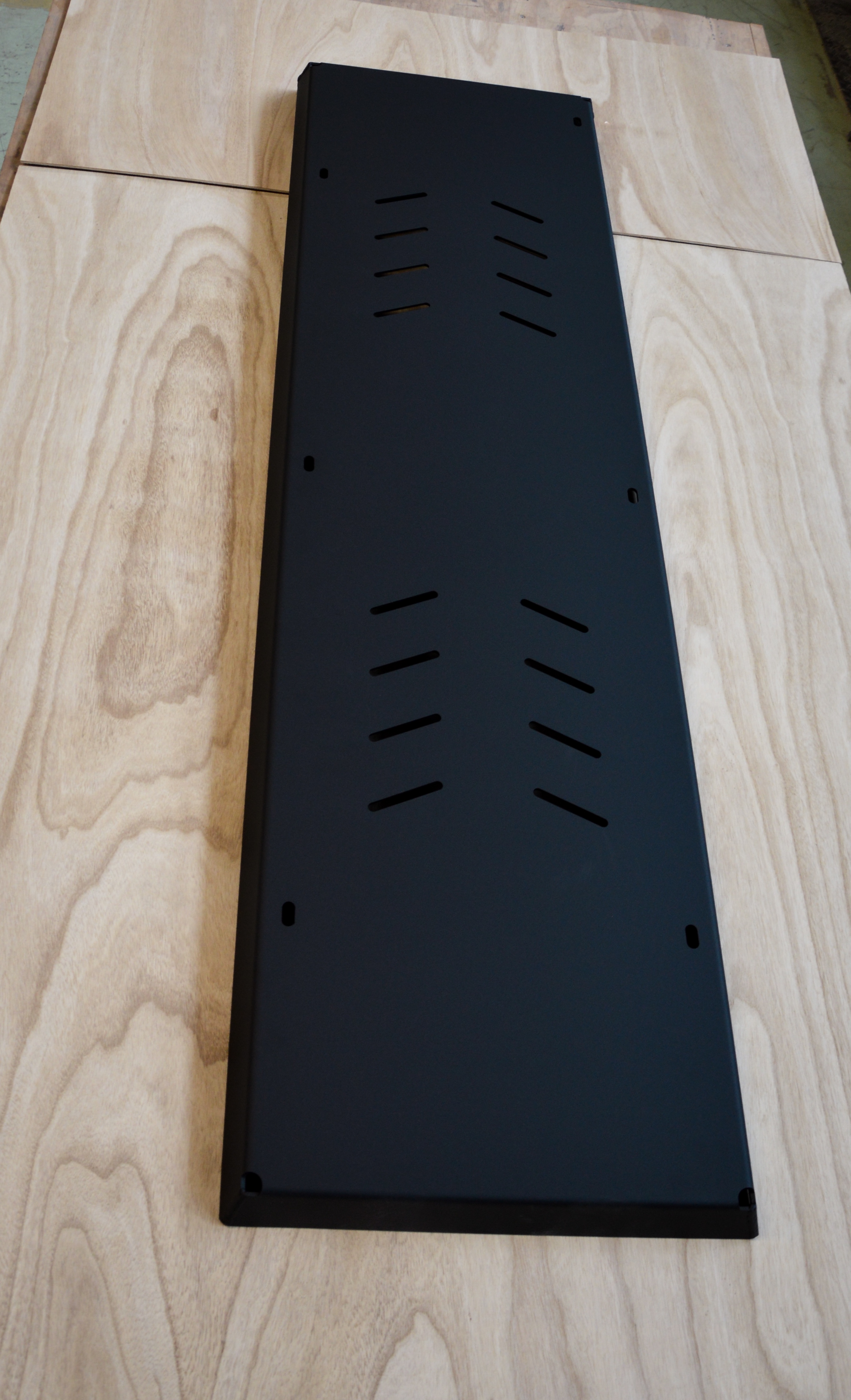 Unterfahrschutz für Tank – passend für Mercedes Sprinter 906/907 & VW Crafter (bis 2017)